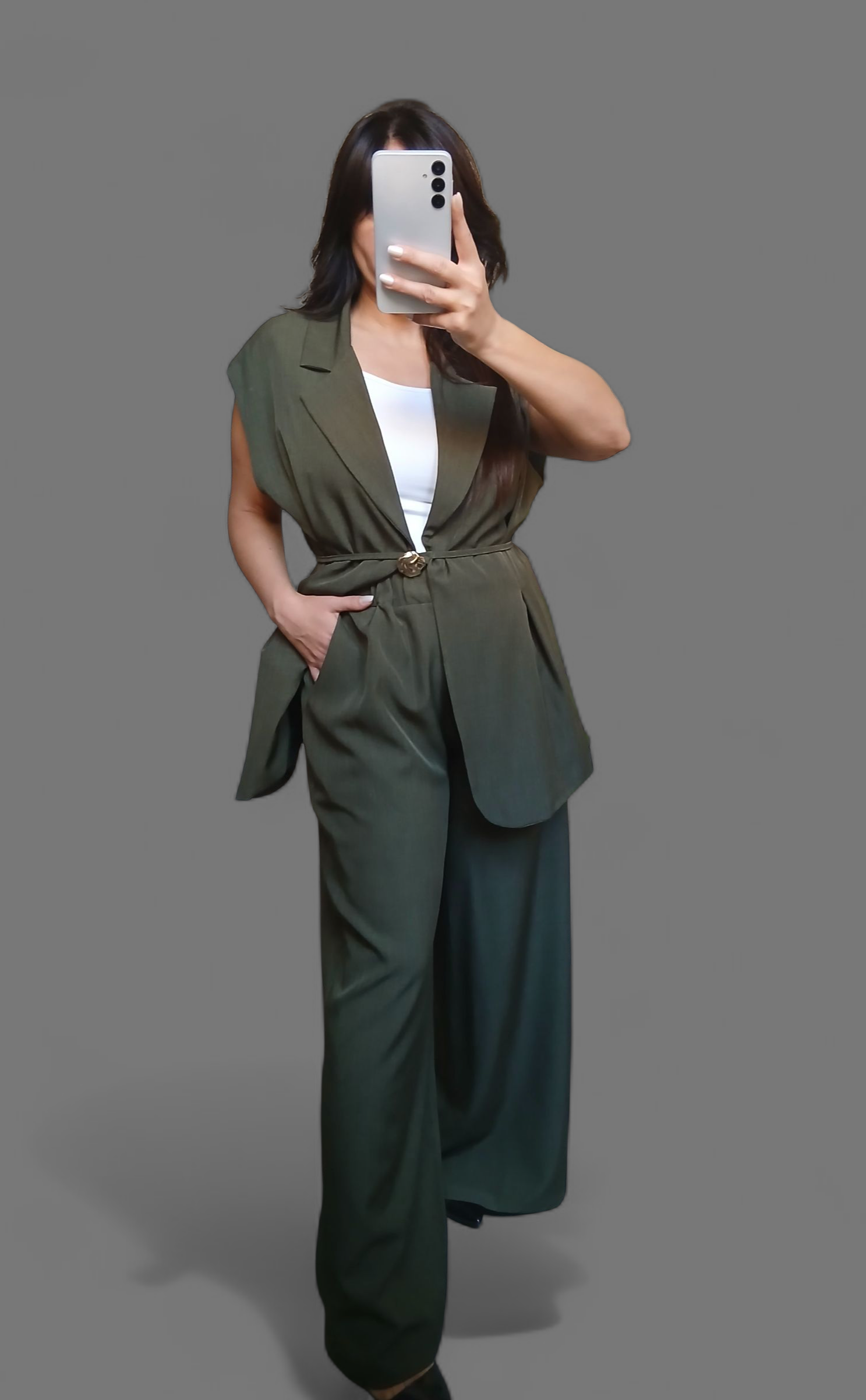 Ensemble kaki