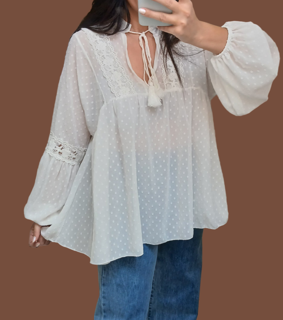 Blouse blanche en mousseline