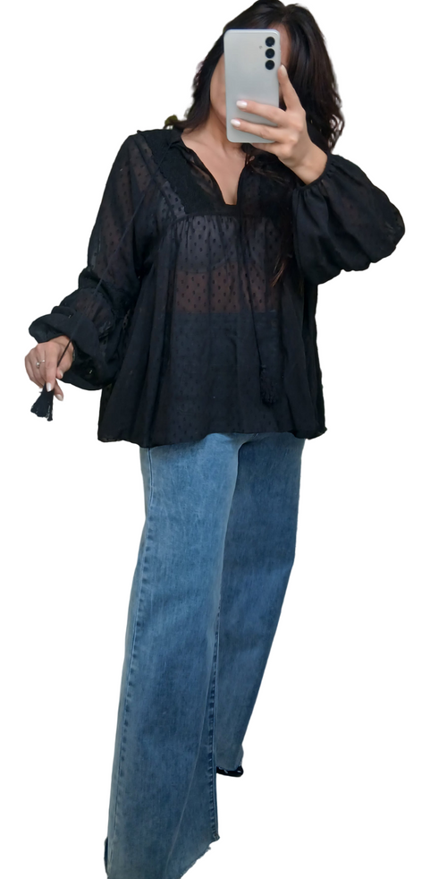 Blouse noire en mousseline