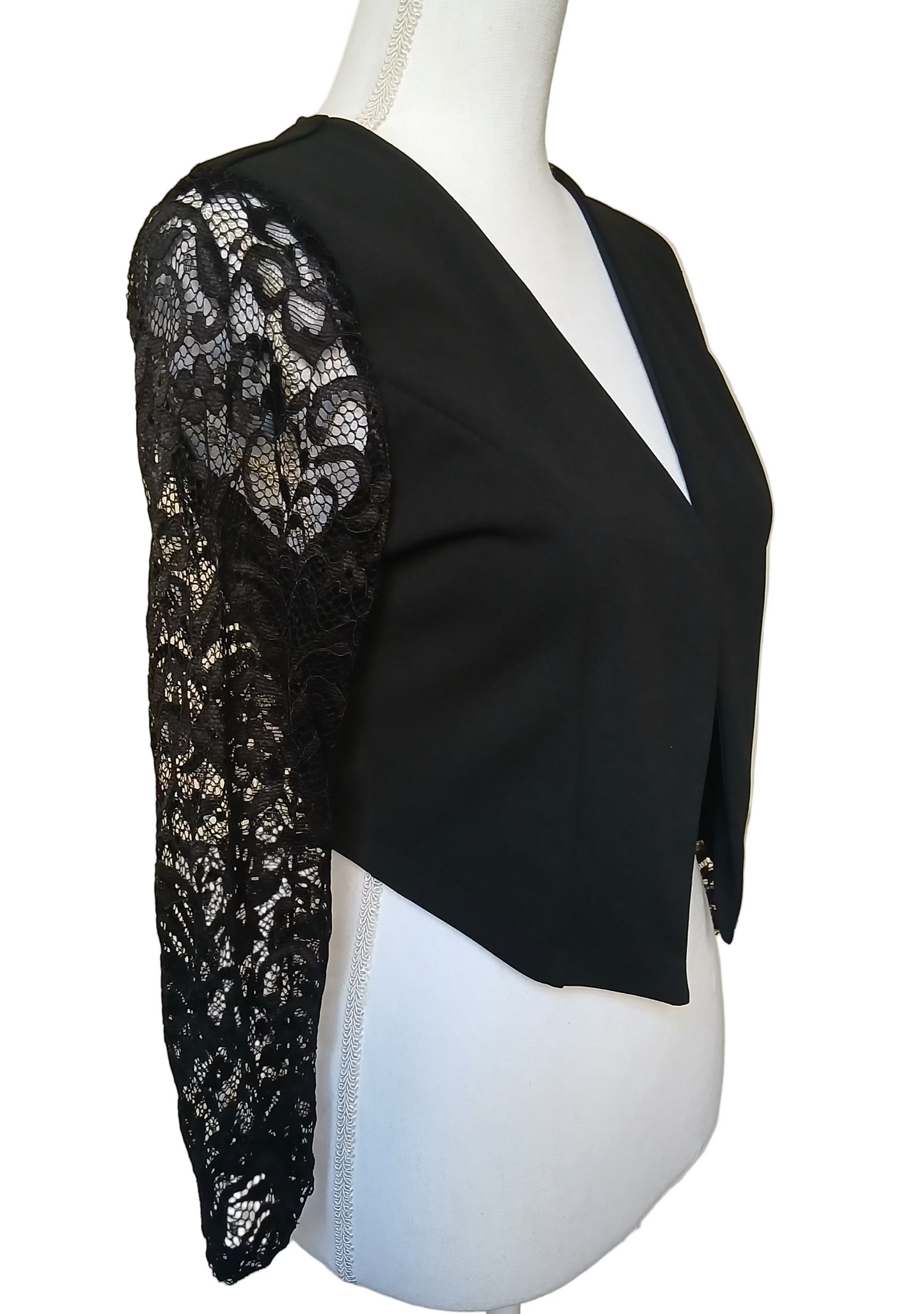Veston noir court femme – Blazer élégant à manches en dentelle soirée