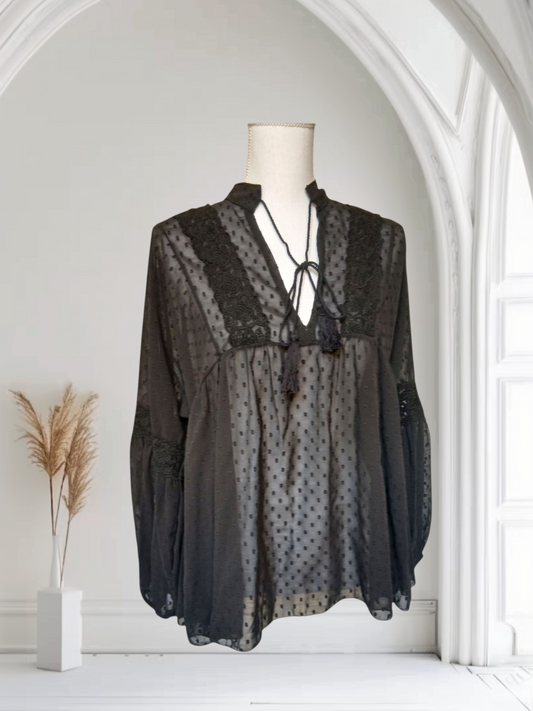 Blouse noire en mousseline