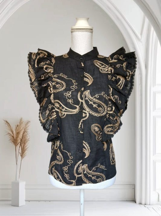 Chemise noire avec broderies
